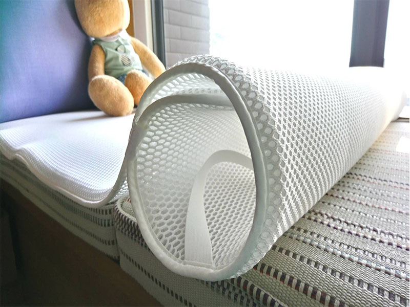 立體透氣、冬暖夏涼、彈性優、觸感佳，讓孩子安心舒眠的3D立體高透氣床墊